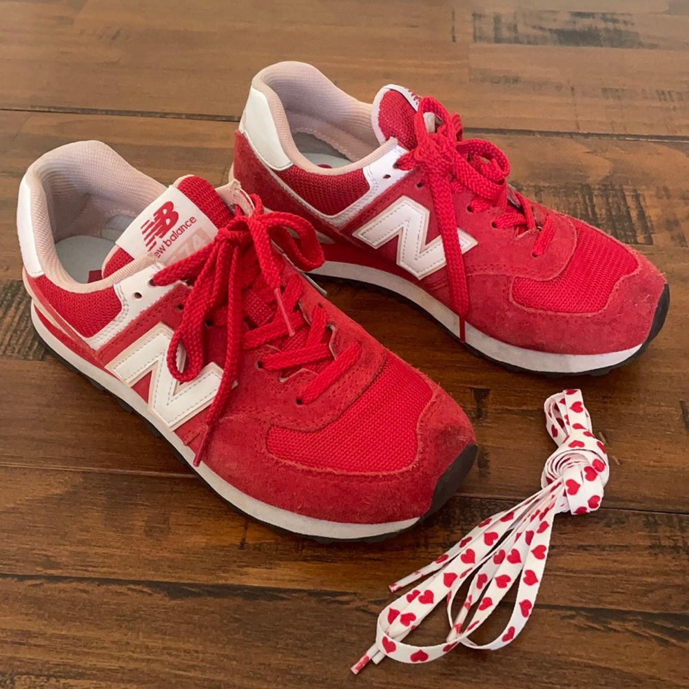 New Balance 574 valentine edition women’s 7 red